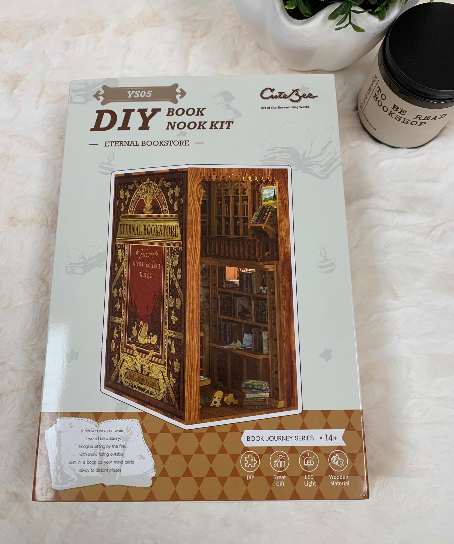 Eternal Bookstore Book Nook Kit