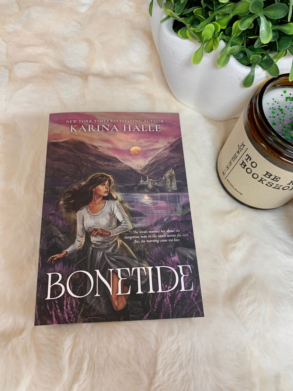 Bonetide by Karina Halle
