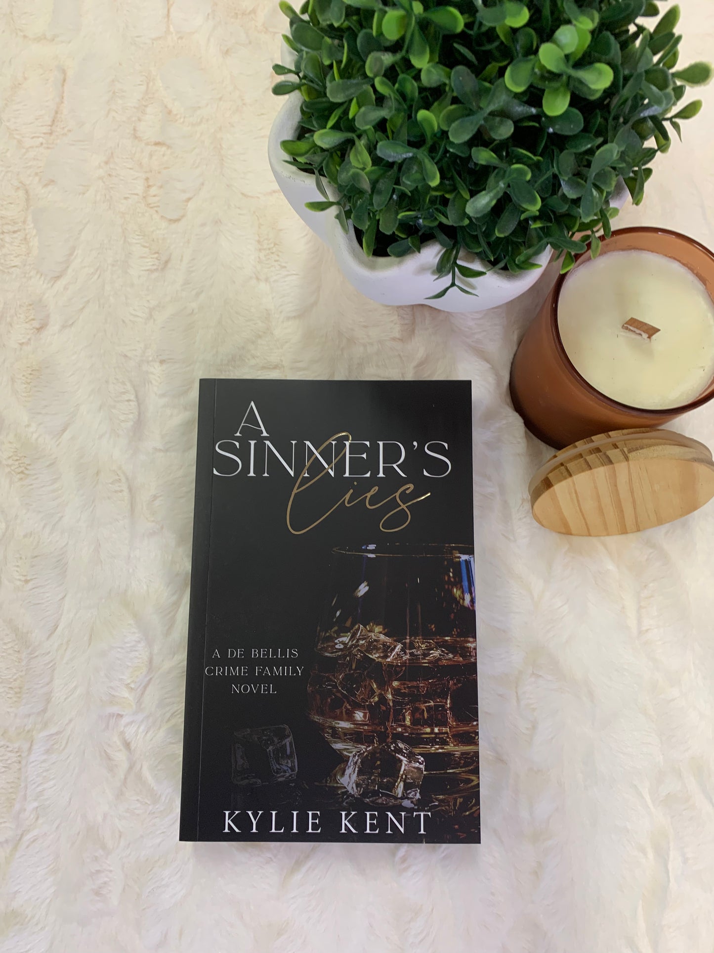 A Sinner’s Lies by Kylie Kent