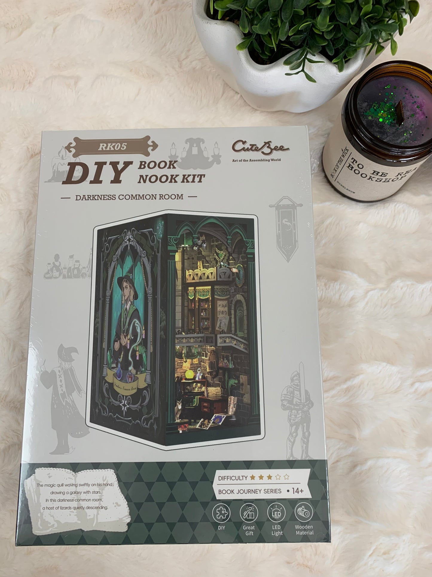 Darkness Common Room Book Nook Kit