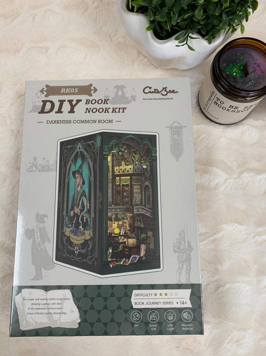 Darkness Common Room Book Nook Kit