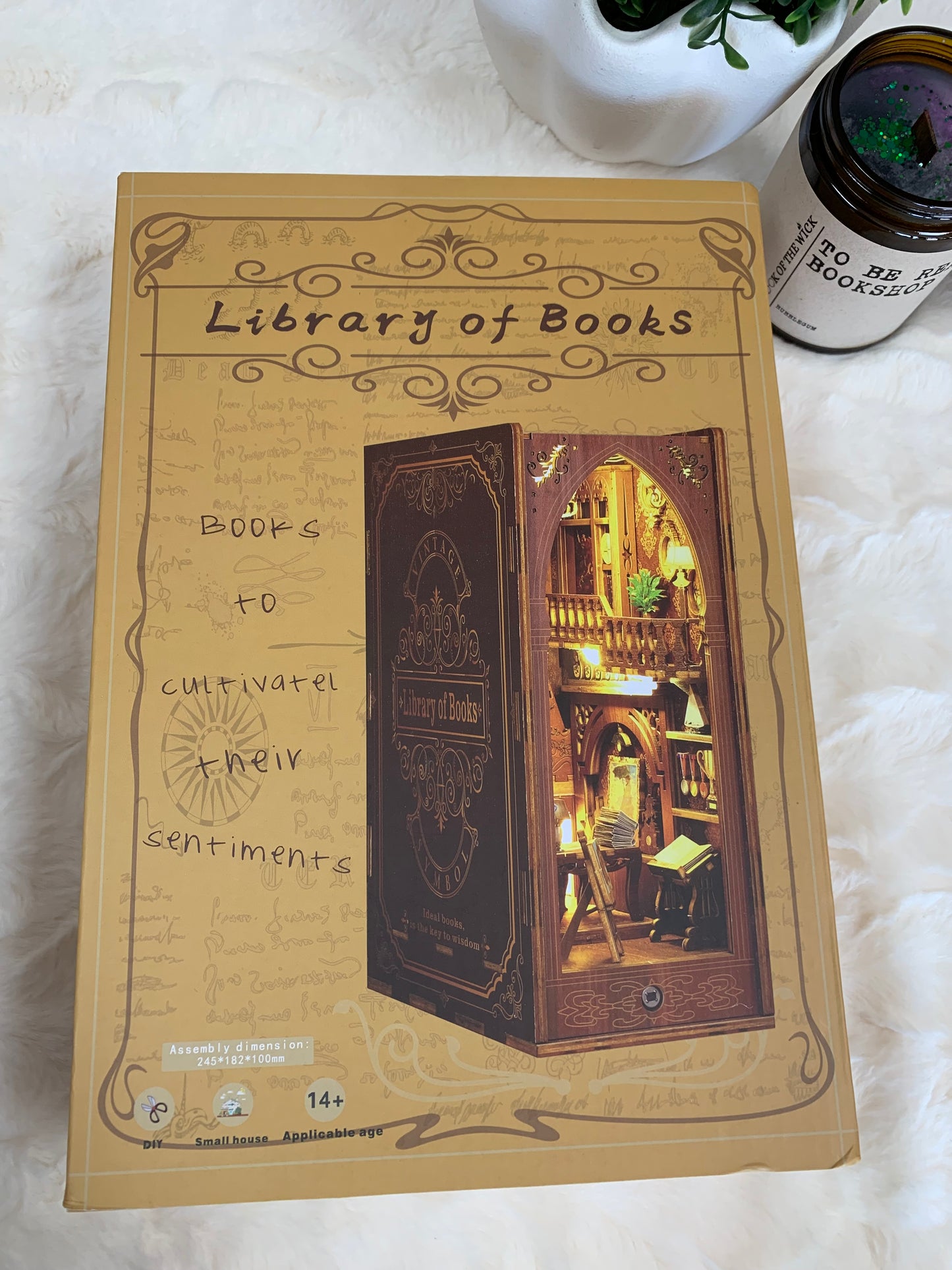 Library of Books Book Nook Kit