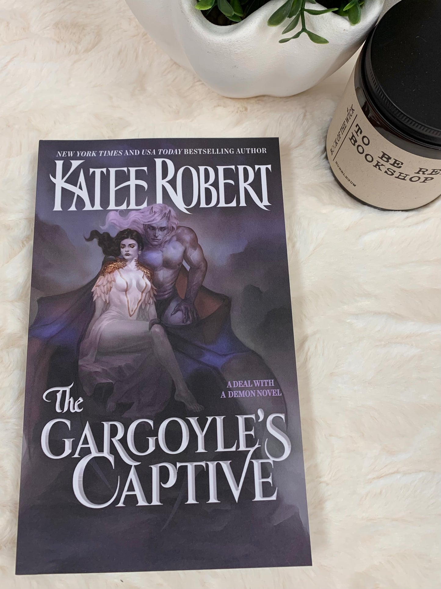 The Gargoyle’s Captive by Katee Robert