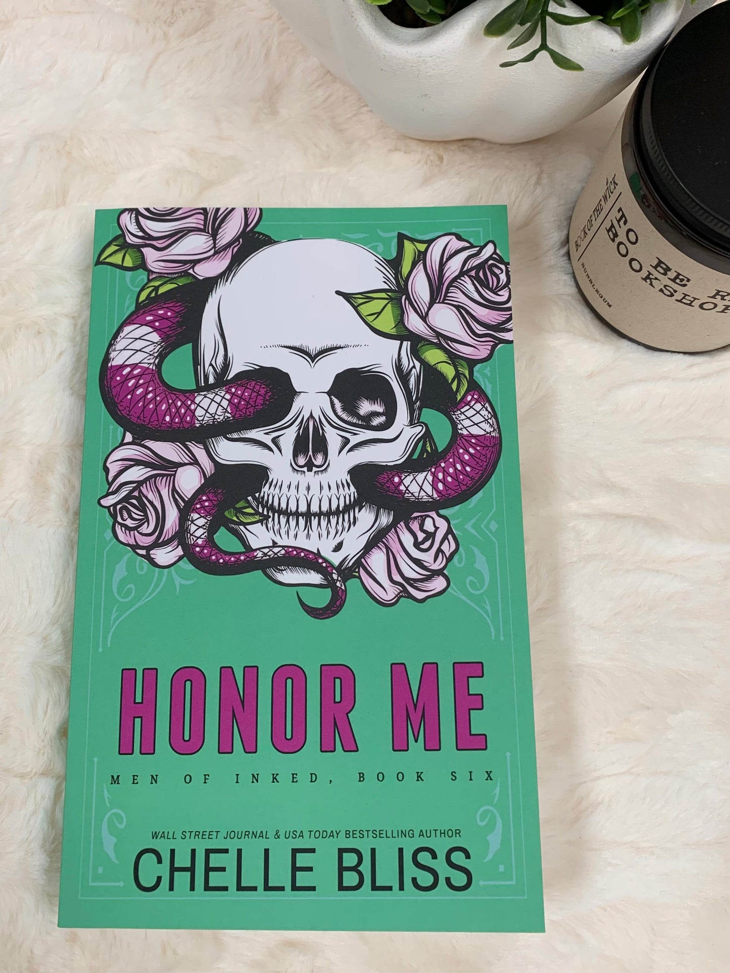 Honor Me by Chelle Bliss