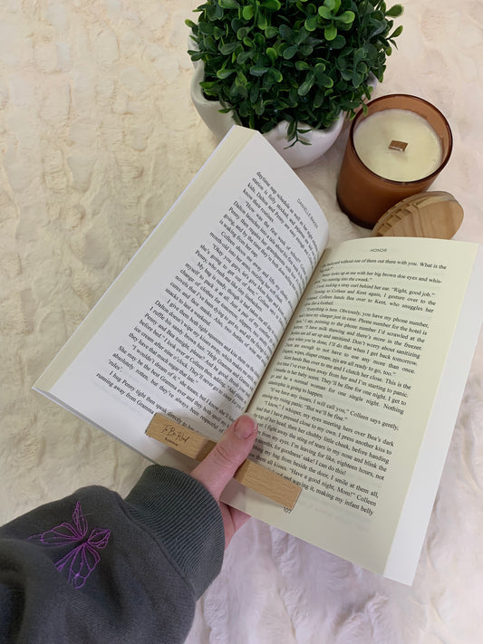TBR Wooden Page Holder