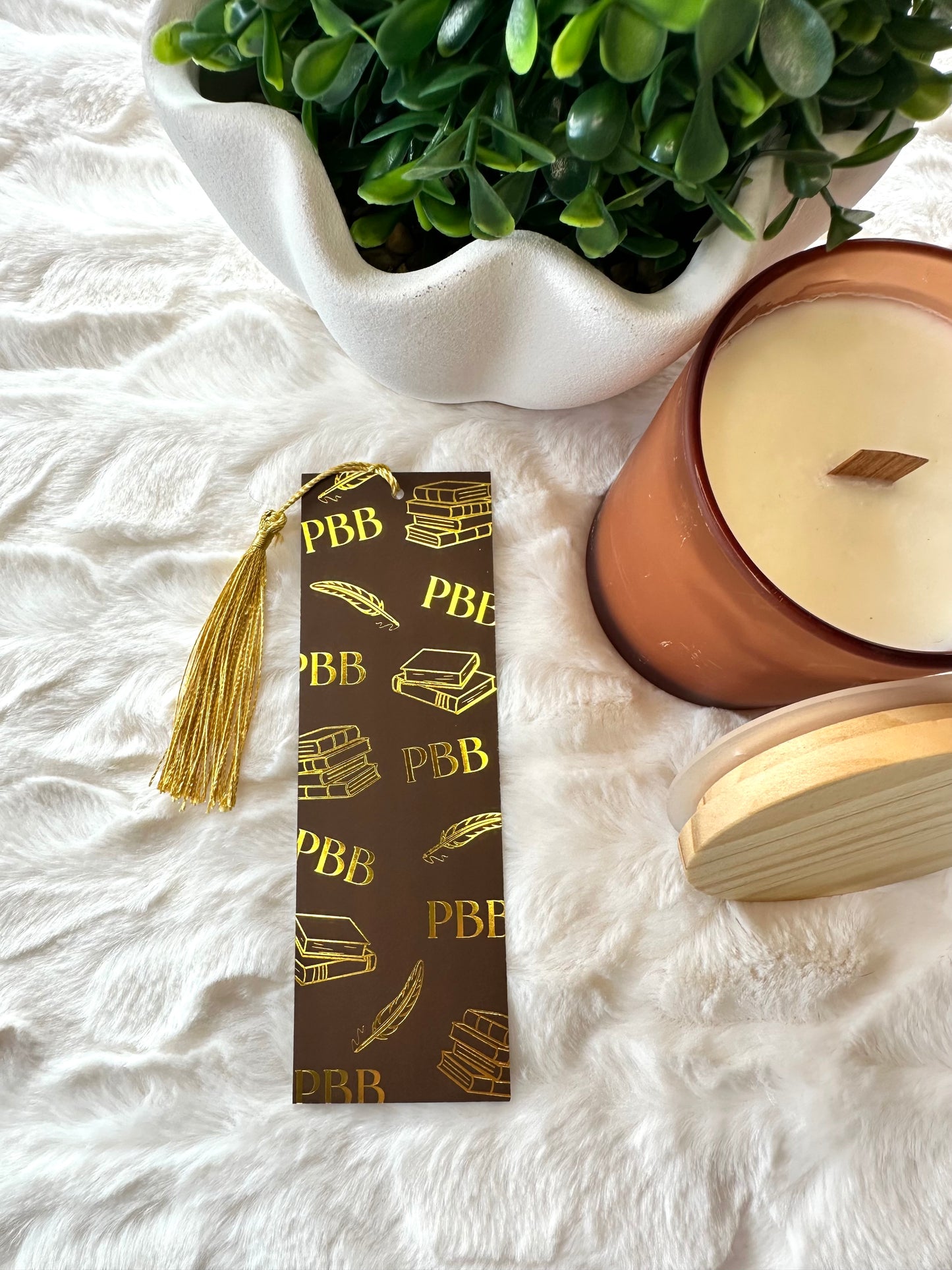 NEW Foil Tassel Bookmarks