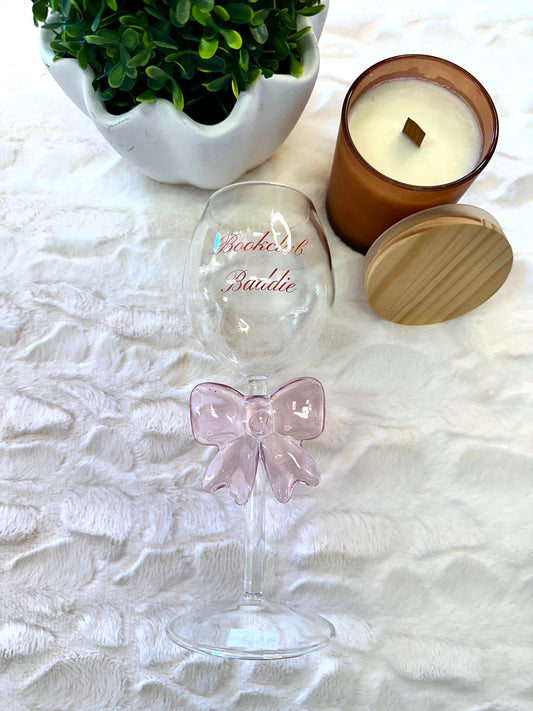 Bookclub Baddie Wine Glass