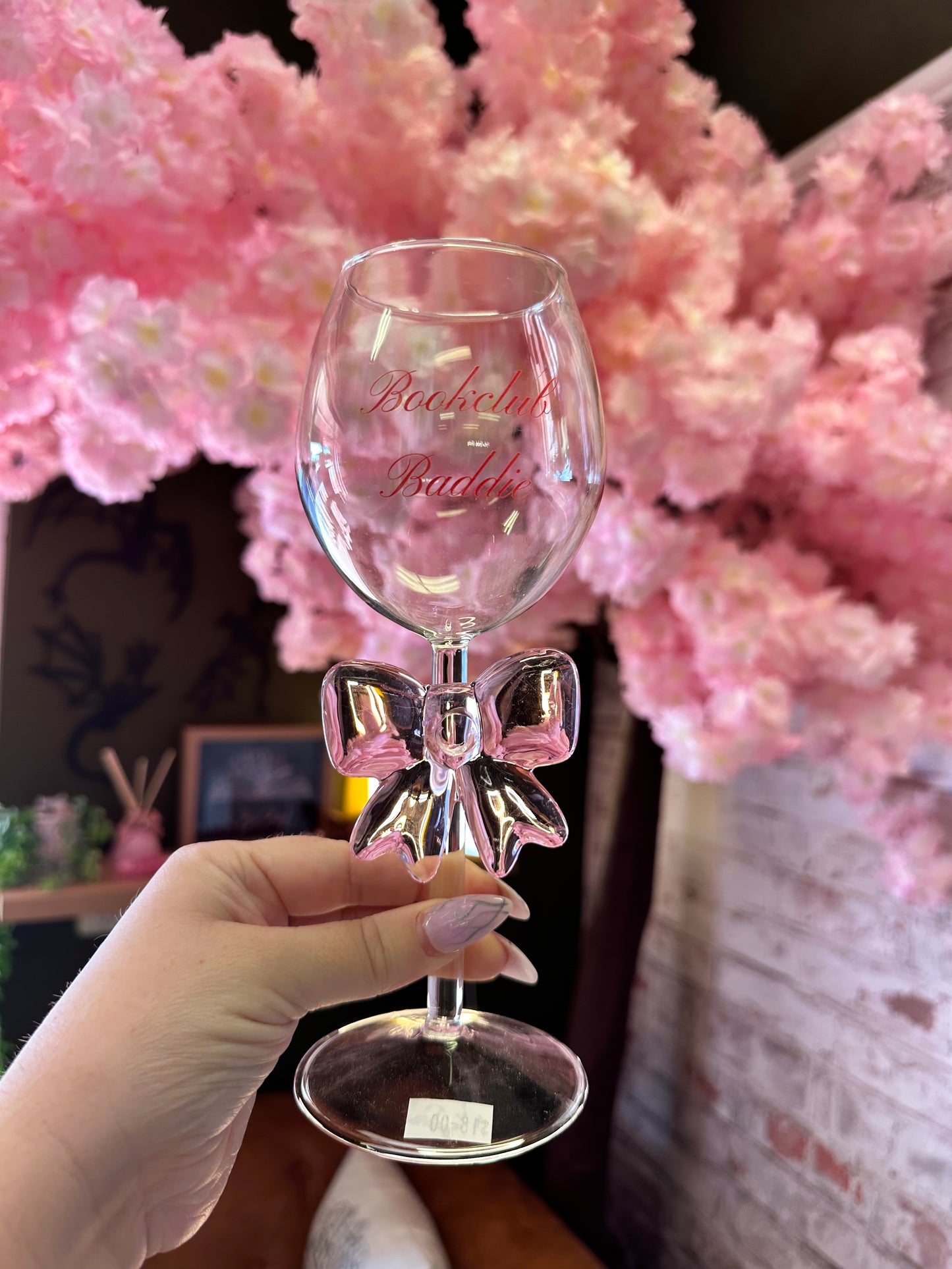 Bookclub Baddie Wine Glass